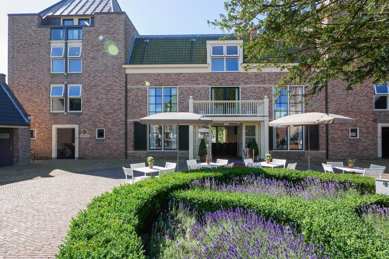 Slot Hotel Schagen Exteriör bild